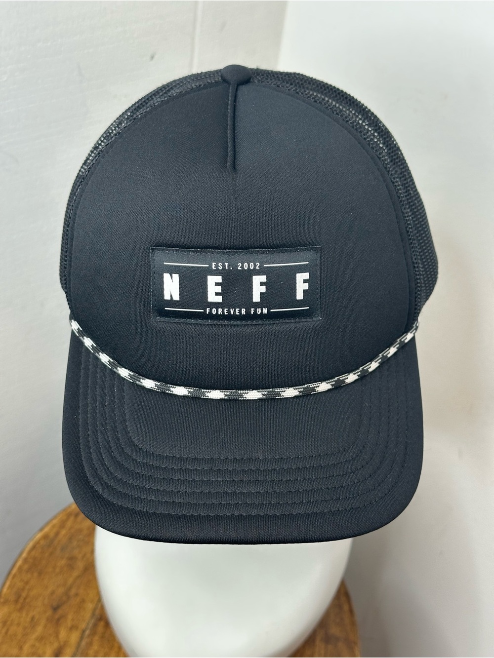 Neff Black Trucker Hat Cap Snap Back Black and White Braided Rope